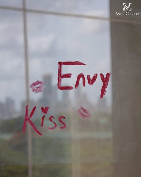 Envy Kiss Non-Transfer Lipstick