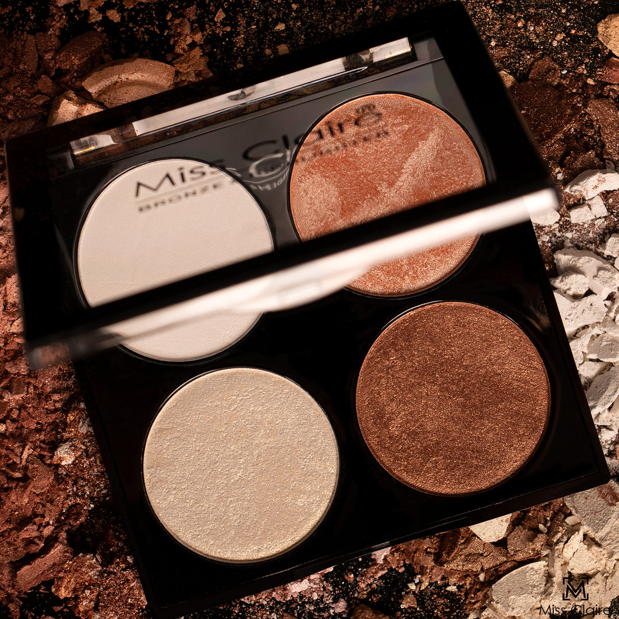 Bronze & Highlighter Makeup Studio Palette